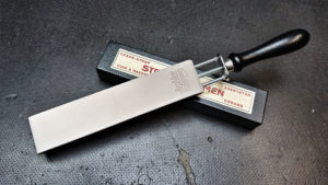 Rasiermesser Elite Carbon SE 2.0 - Der Messerkönig - Messerschmiede und  Schleifservice